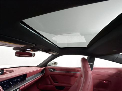 Certified 2024 Porsche 911 Carrera S RWD image 35