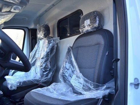 New 2026 RAM ProMaster 2500 w/ Premium Convenience Group image 15
