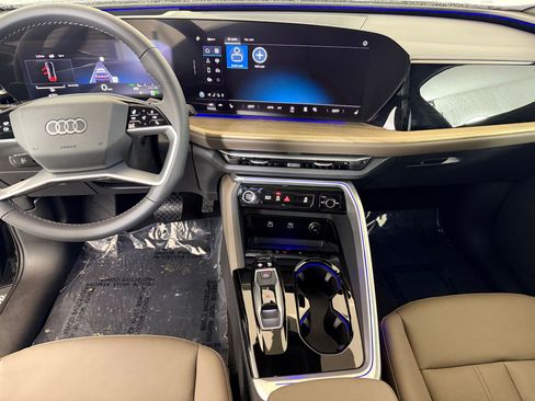 New 2025 Audi Q5 Premium Plus image 16
