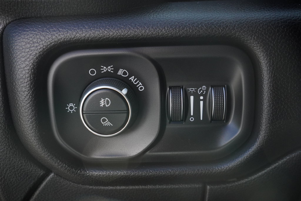Certified 2024 RAM 2500 Laramie AWD/4WD image 22