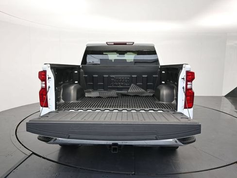 Used 2025 Chevrolet Silverado 1500 LT AWD/4WD image 15