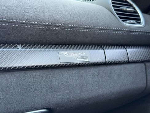 Used 2024 Porsche 718 Cayman GT4 RS w/ Weissach Package image 33