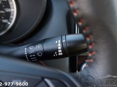 New 2025 Nissan Versa SR w/ Trunk Package image 21