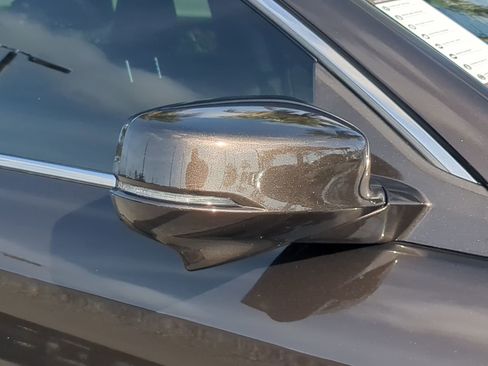 Used 2016 Honda Accord Touring image 12