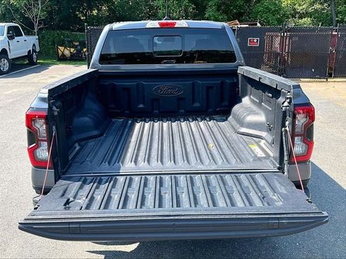 Used 2024 Ford Ranger XLT w/ FX4 Off-Road Package AWD/4WD image 29