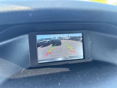 Used 2016 Ford Focus SE w/ SE Cold Weather Package FWD image 22
