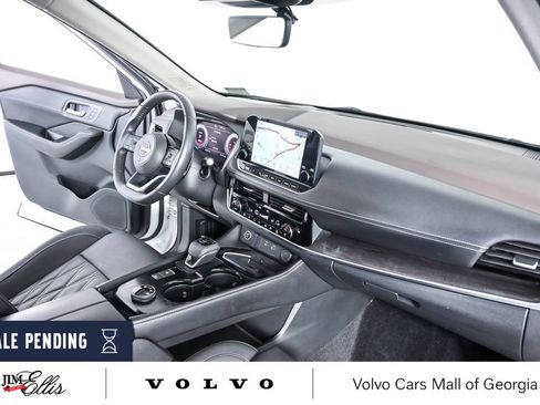 Used 2023 Nissan Rogue Platinum w/ Platinum Premium Package AWD/4WD image 25