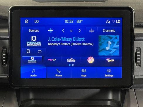 Used 2023 Ford Explorer XLT w/ Equipment Group 202A AWD/4WD image 41