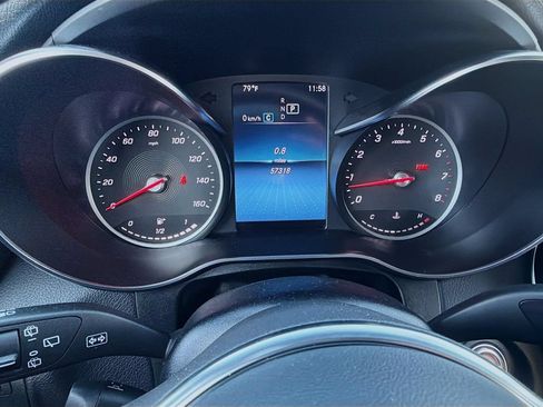 Used 2021 Mercedes-Benz GLC 300 image 39