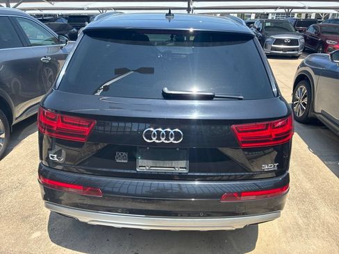 Used 2017 Audi Q7 3.0T Premium Plus w/ Premium Plus Package AWD/4WD image 9