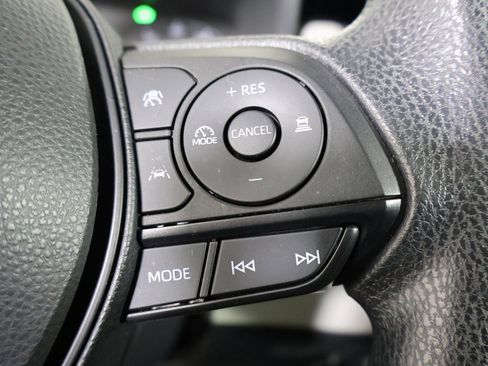 Used 2023 Toyota Corolla LE image 25