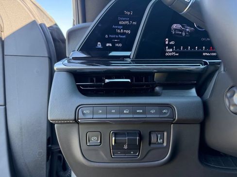 Used 2023 Cadillac Escalade Sport w/ LPO, ONYX Package AWD/4WD image 20