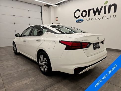 Used 2019 Nissan Altima 2.5 S FWD image 3