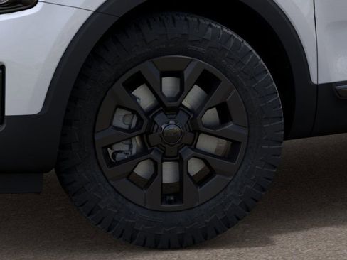 Used 2025 Kia Telluride AWD image 9