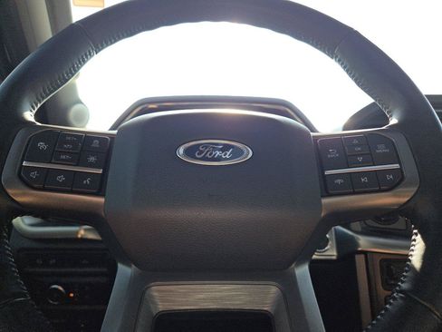 Used 2021 Ford F150 Lariat w/ Equipment Group 502A High AWD/4WD image 23