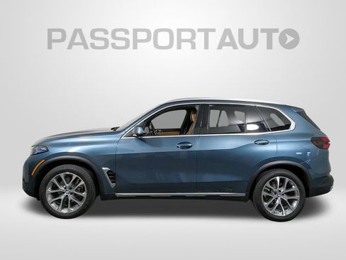 Used 2026 BMW X5 xDrive40i AWD/4WD image 2