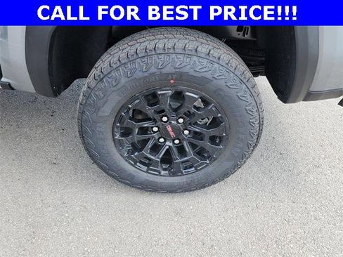 New 2026 GMC Canyon Elevation w/ Convenience Package image 24