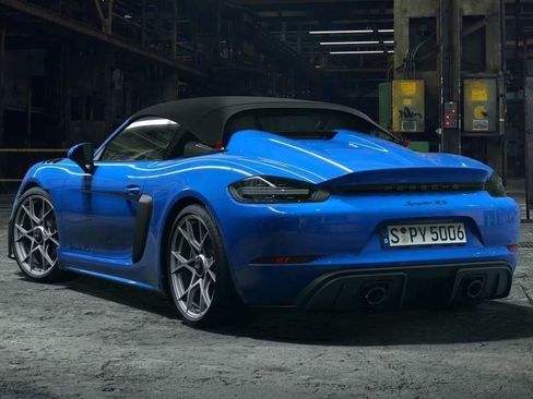 Certified 2024 Porsche 718 Boxster Spyder RS w/ Light Design Package image 93