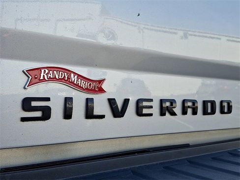 Used 2018 Chevrolet Silverado 1500 LT w/ All Star Edition image 28