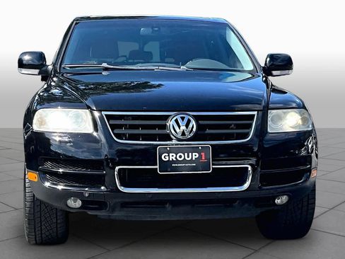 Used 2006 Volkswagen Touareg V8 AWD/4WD image 4