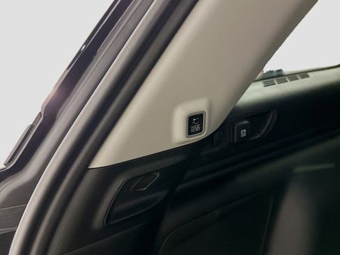 Used 2024 Jeep Grand Cherokee Limited 4xe AWD/4WD image 30