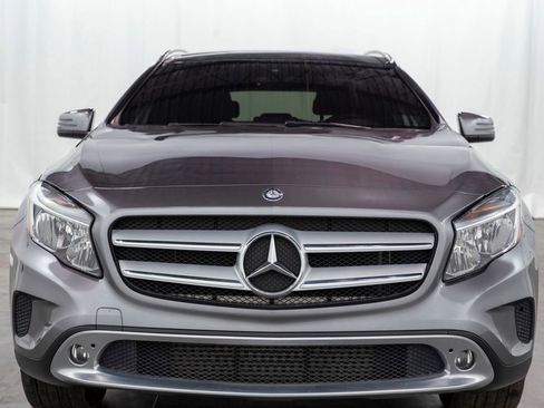 Used 2016 Mercedes-Benz GLA 250 4MATIC image 2