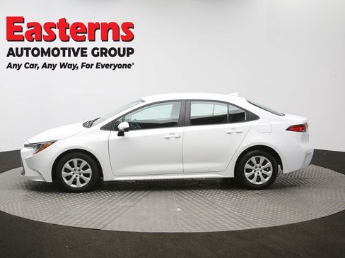 Used 2024 Toyota Corolla LE image 58