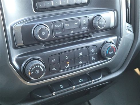 Used 2015 Chevrolet Silverado 1500 LT image 20