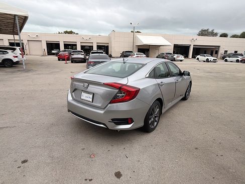 Used 2021 Honda Civic EX image 7