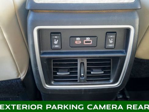 Used 2023 Nissan Murano SL image 10