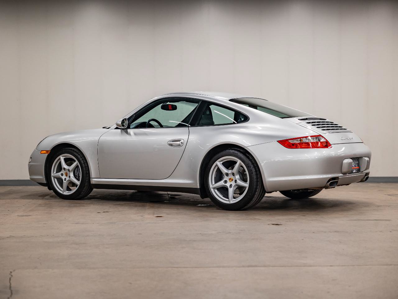 Used 2006 Porsche 911 Carrera 4 AWD/4WD image 27