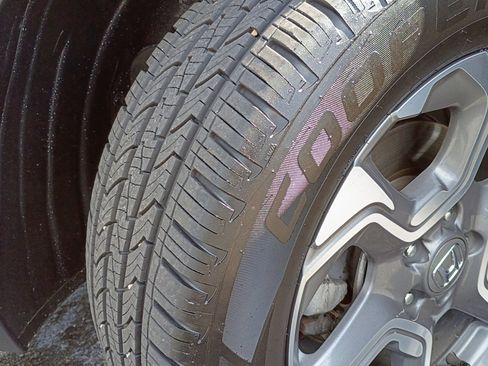 Used 2018 Honda CR-V EX image 16