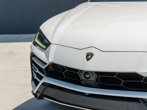 Used 2020 Lamborghini Urus AWD/4WD image 18