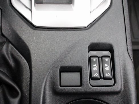 Used 2022 Subaru Impreza Premium image 6