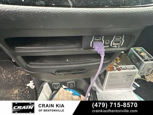 Used 2021 Chrysler Pacifica Touring w/ S Appearance Package FWD image 24