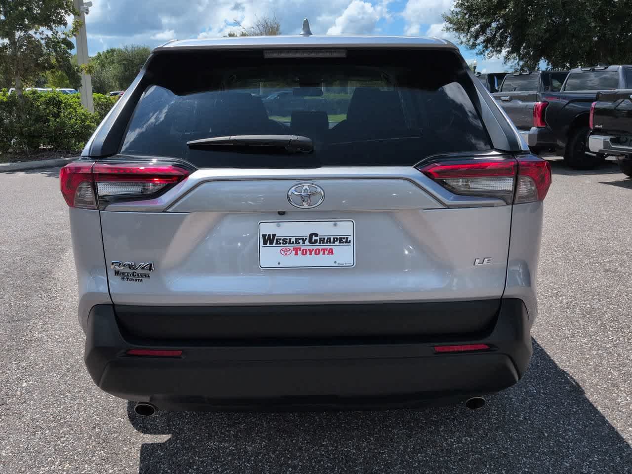 Certified 2023 Toyota RAV4 LE FWD image 5