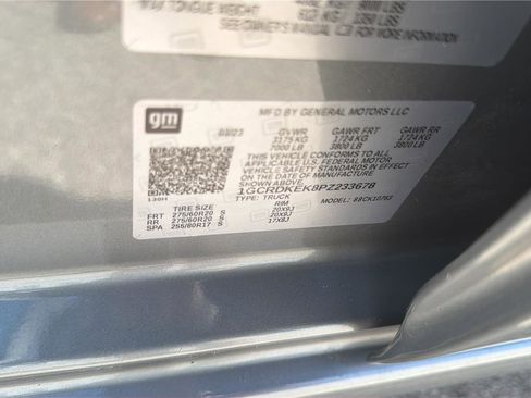 Used 2023 Chevrolet Silverado 1500 LT image 25