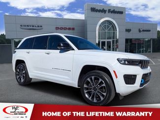 Used 2022 Jeep Grand Cherokee Overland w/ Luxury Tech Group IV video 1