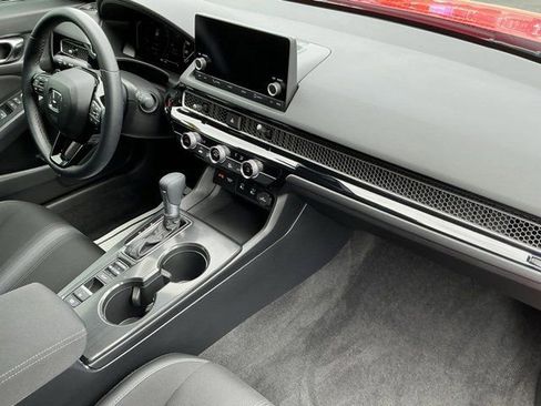 Used 2025 Honda Civic Sport image 19