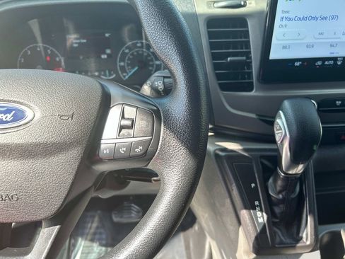 Used 2022 Ford Transit 350 XLT image 23