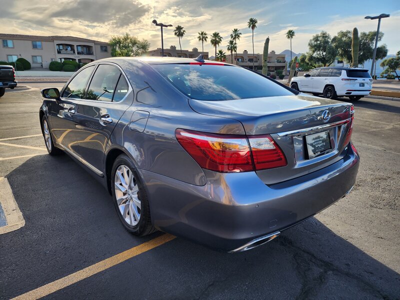 Used 2012 Lexus LS 460 AWD w/ Comfort Pkg image 5