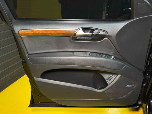 Used 2015 Audi Q7 3.0T Premium Plus w/ Premium Plus Package image 32