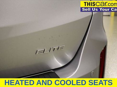 Used 2025 Honda Odyssey Elite image 12
