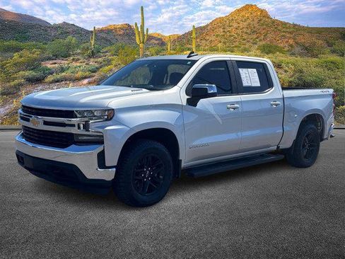Used 2021 Chevrolet Silverado 1500 LT image 9