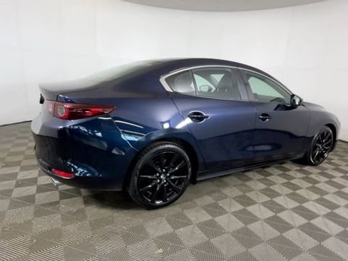Used 2024 MAZDA MAZDA3 s FWD image 5
