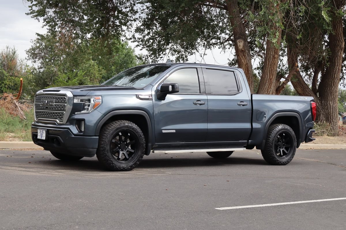 Used 2020 GMC Sierra 1500 Elevation w/ Elevation Value Package AWD/4WD image 11