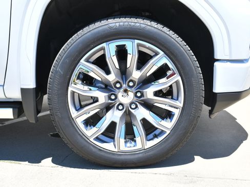 New 2026 GMC Sierra 1500 Denali w/ Denali Reserve Package AWD/4WD image 4