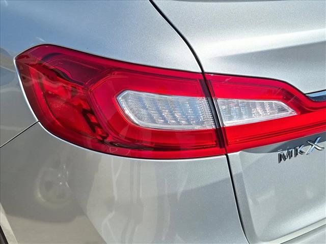 Used 2016 Lincoln MKX Select w/ Select Plus Package FWD image 14
