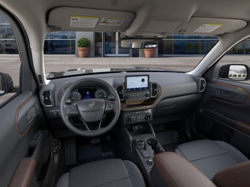 New 2024 Ford Bronco Sport Outer Banks AWD/4WD image 9