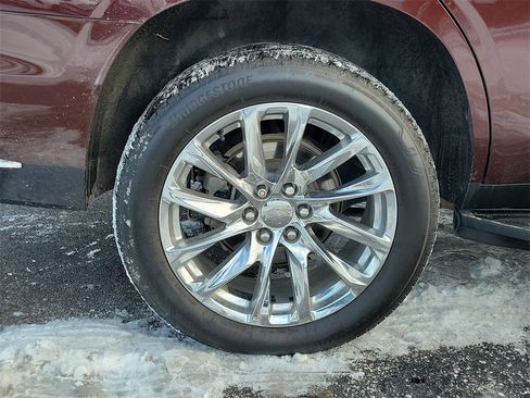 Used 2023 Cadillac Escalade Premium Luxury w/ LPO, Radiant Package image 5